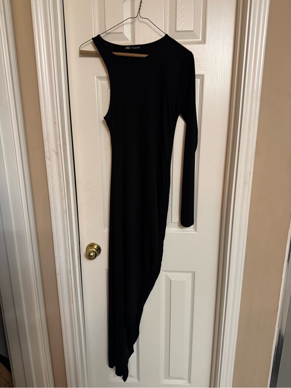 Zara Black One-Sleeve Asymmetrical Dress